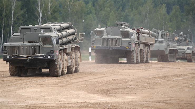 BM-30 Smiercz 9a52_smerch - rosyjski-system-artylerii-rakietowej-bm-30-smiercz-9a52   18050_1000.jpg