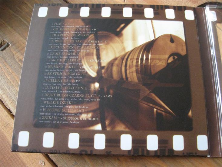 Paktofonika - Archiwum kinematografiiremaster BOX - Paktofonika - Archiwum kinematografiiremaster BOX 4.JPG